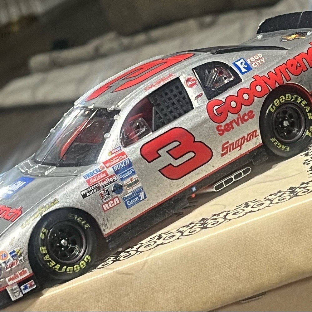 Silver Racing Car Toy - Picture 2 of 4